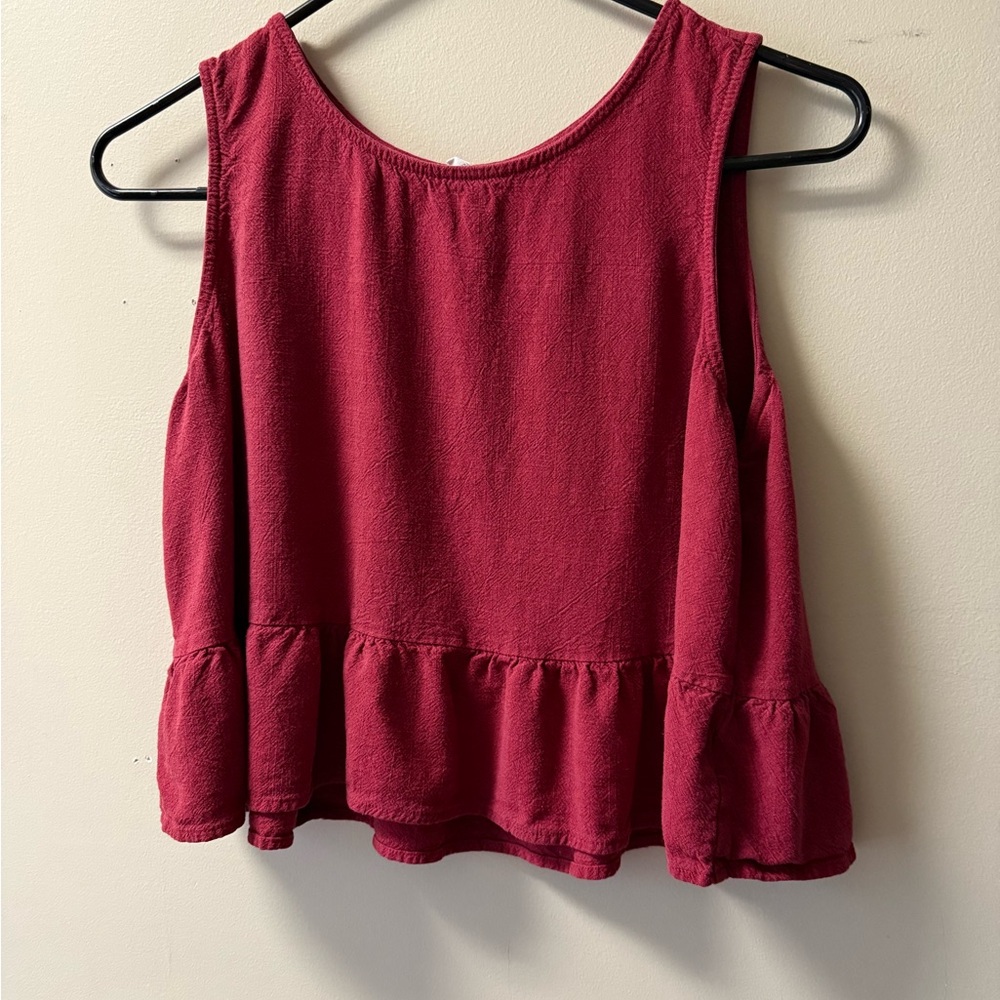 Women's Sleeveless Red Top